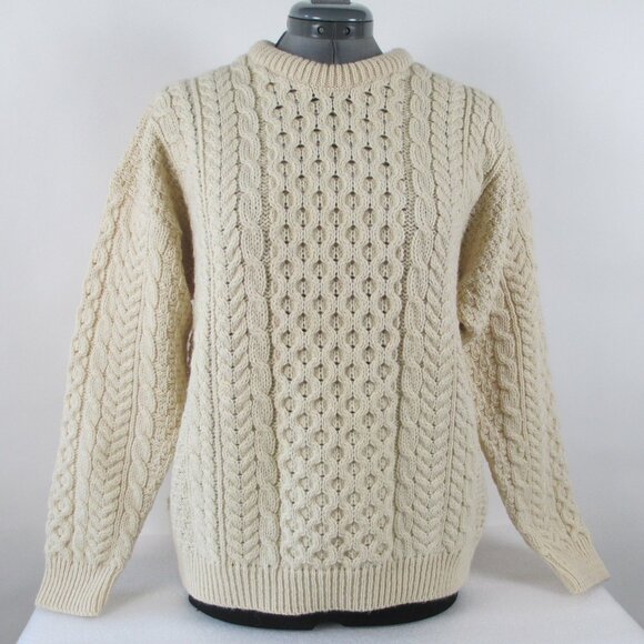 CARRAIG DONN IRISH FISHERMAN'S SWEATER - Picture 7 of 16